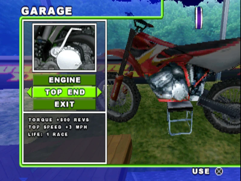 Wymiana silnika w garażu w grze Championship Motocross 2001 featuring Ricky Carmichael