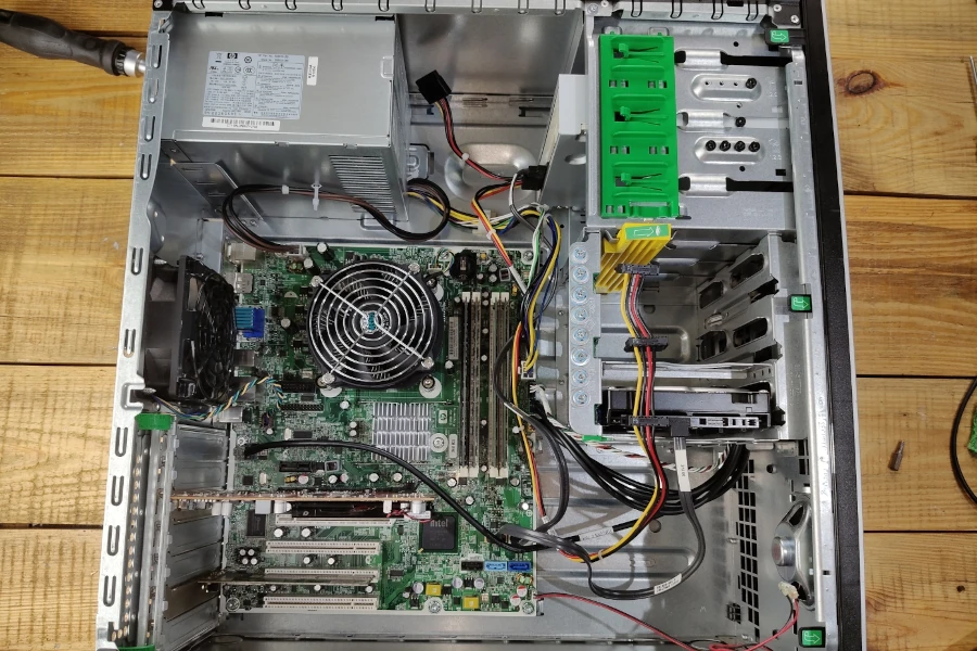 Compaq 8000 Elite składanie otwarta obudowa komputerowa