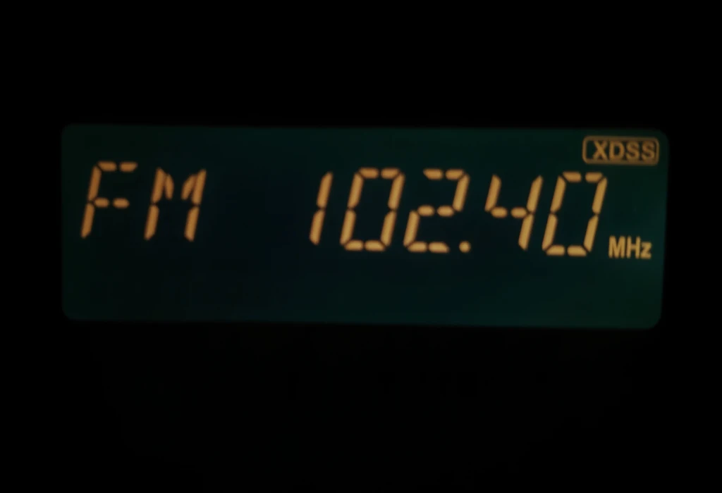 Wyświetlacz wieży fale radiowe