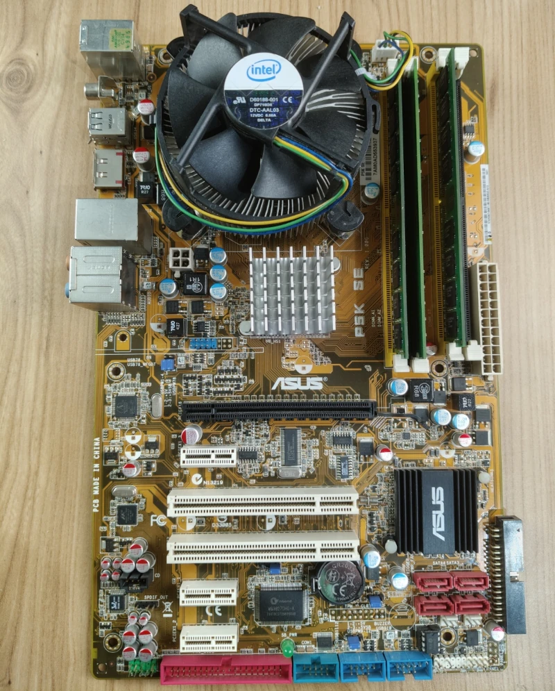 Płyta główna ASUS P5K SE użyta do projektu
