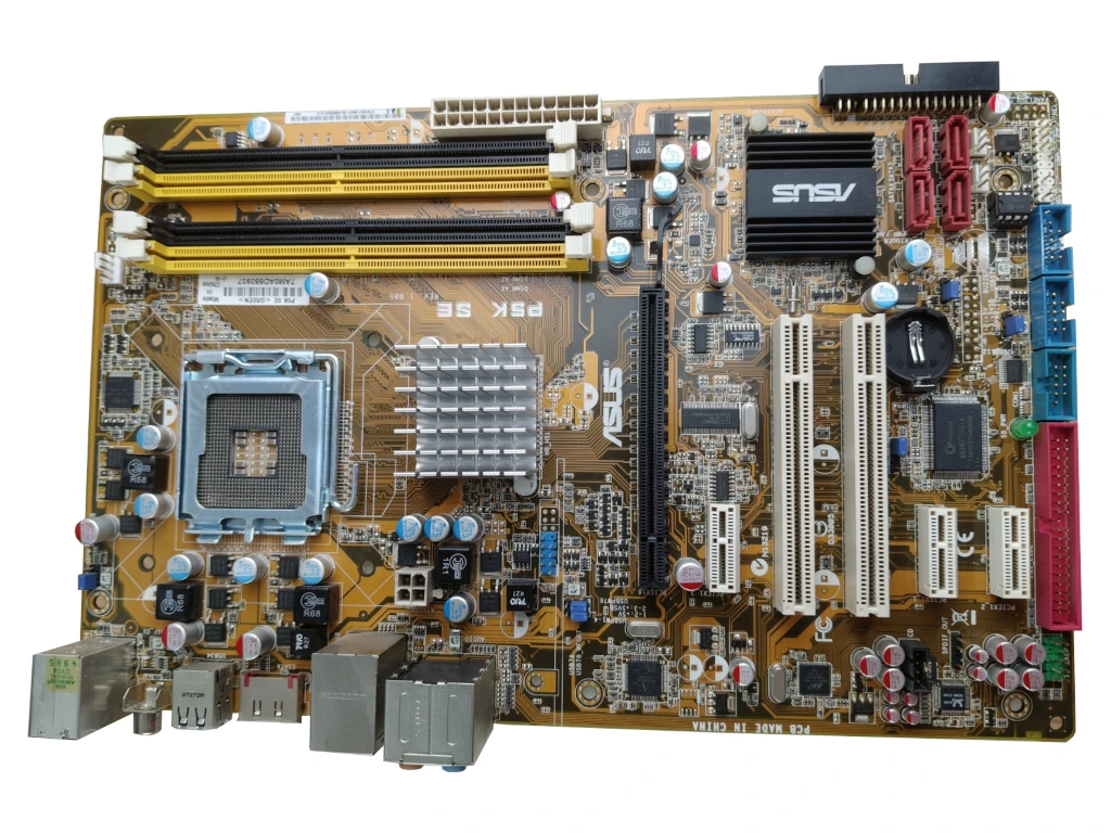 Wygląd ogólny płyty ASUS P5K SE